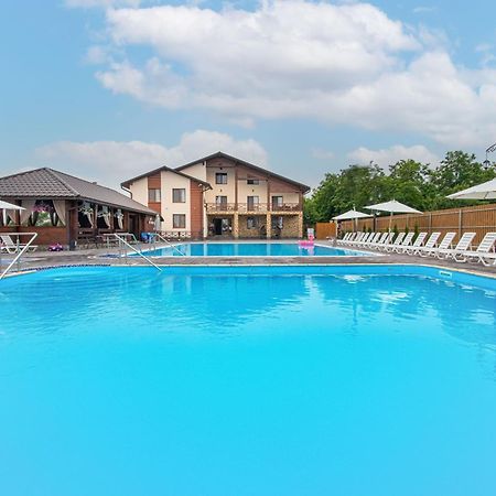 Sofion Hotel&Resort โซโลทวีโน ภายนอก รูปภาพ