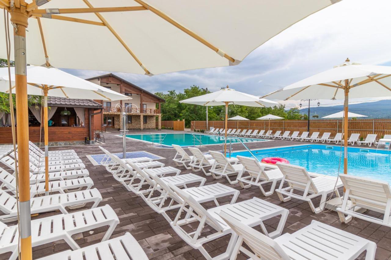 Sofion Hotel&Resort โซโลทวีโน ภายนอก รูปภาพ