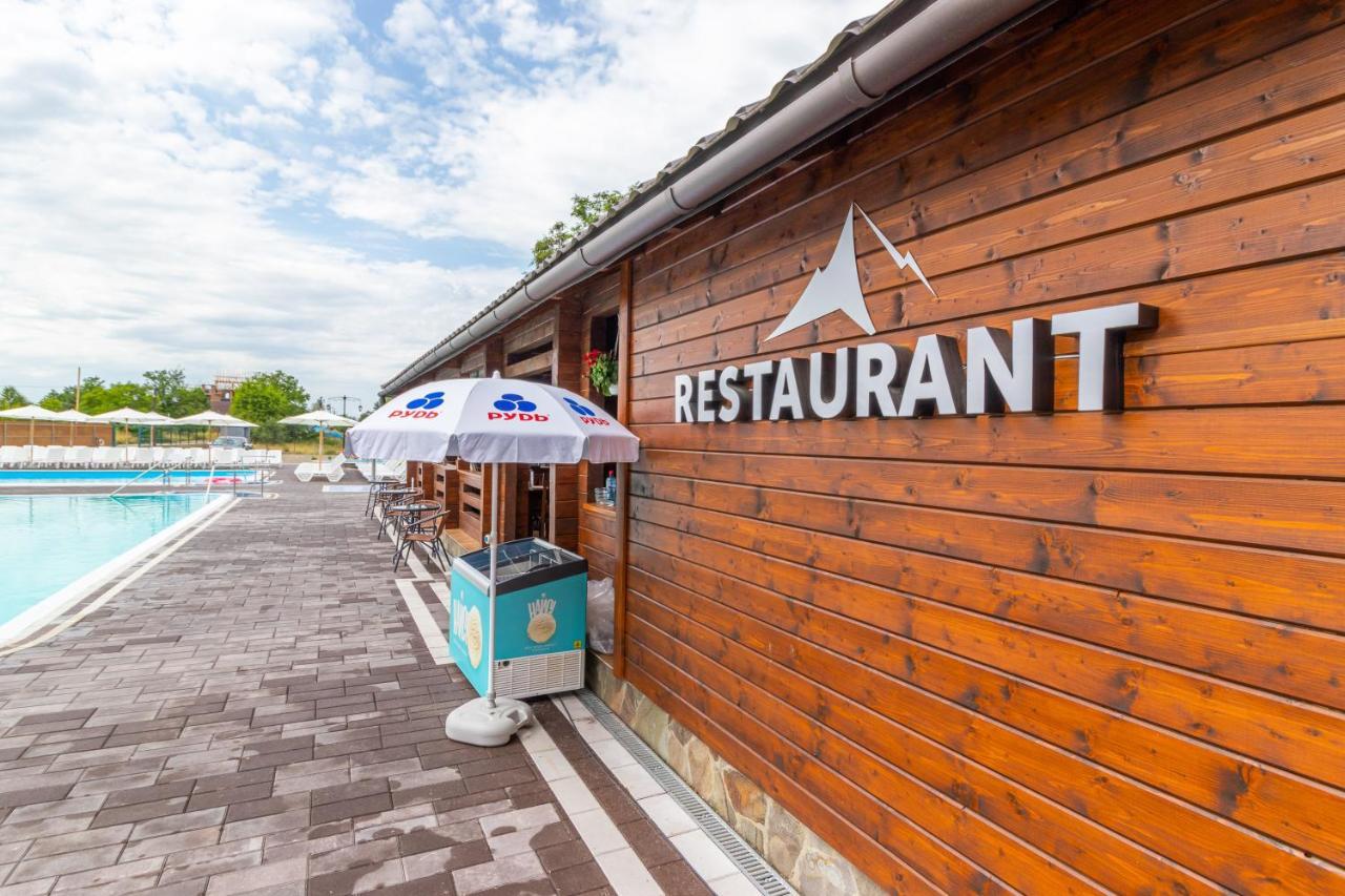 Sofion Hotel&Resort โซโลทวีโน ภายนอก รูปภาพ