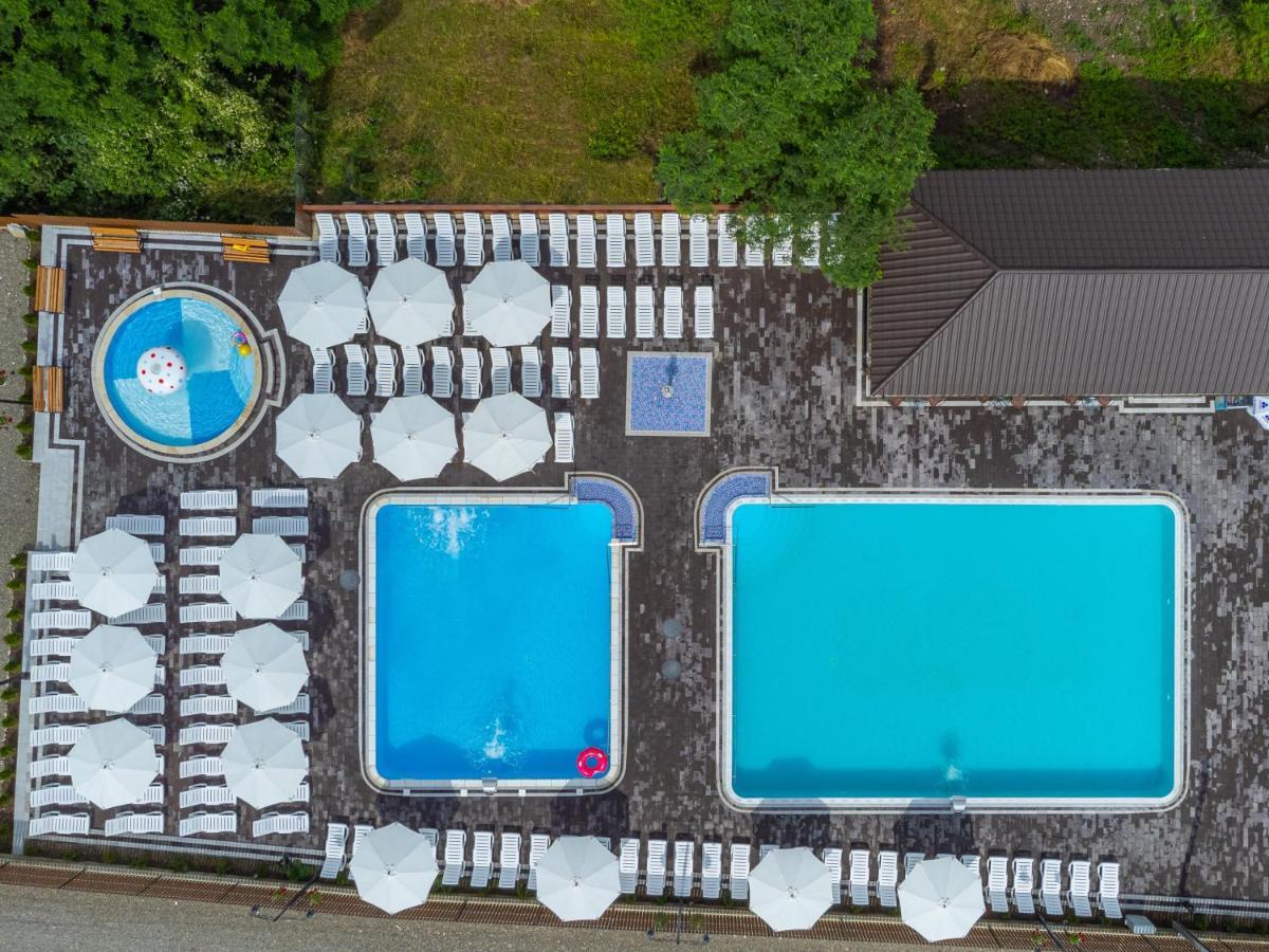 Sofion Hotel&Resort โซโลทวีโน ภายนอก รูปภาพ