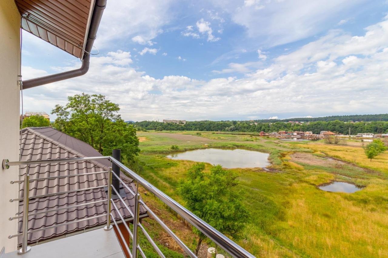 Sofion Hotel&Resort โซโลทวีโน ภายนอก รูปภาพ